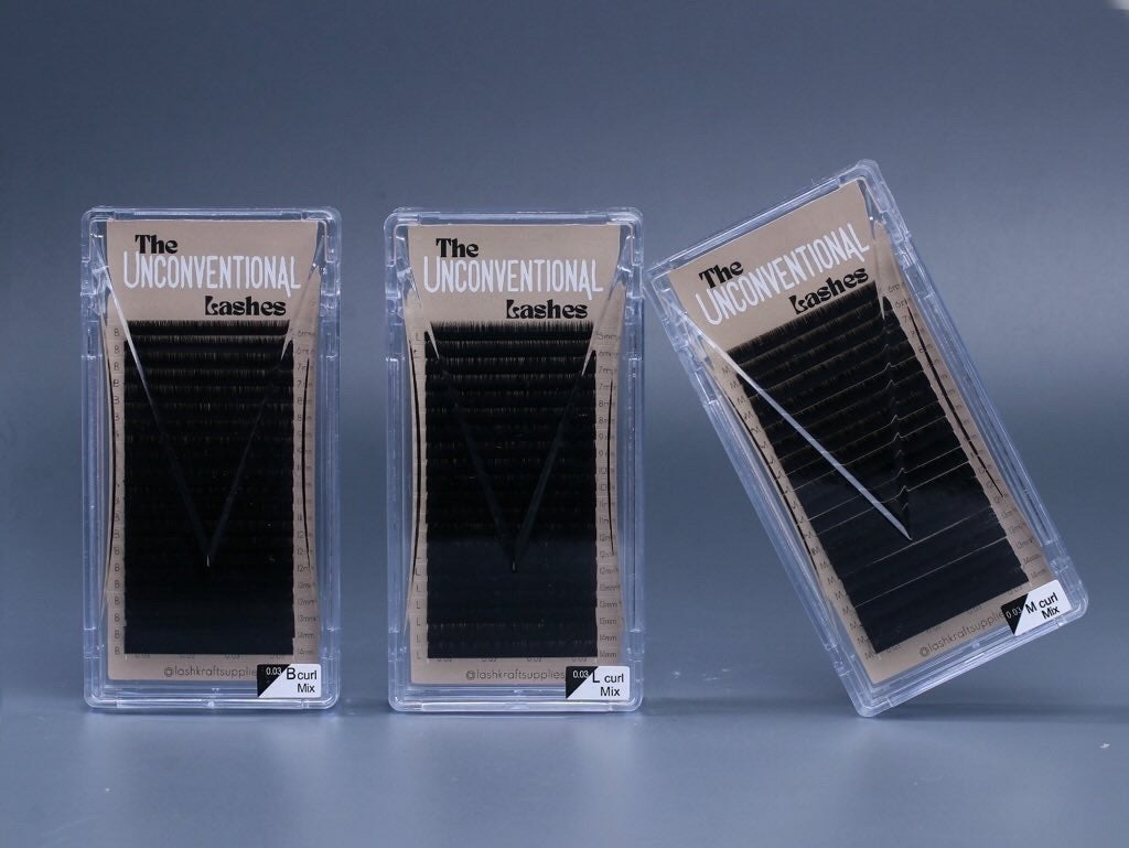 The UNCONVENTIONAL Lashes - Mixed Trays