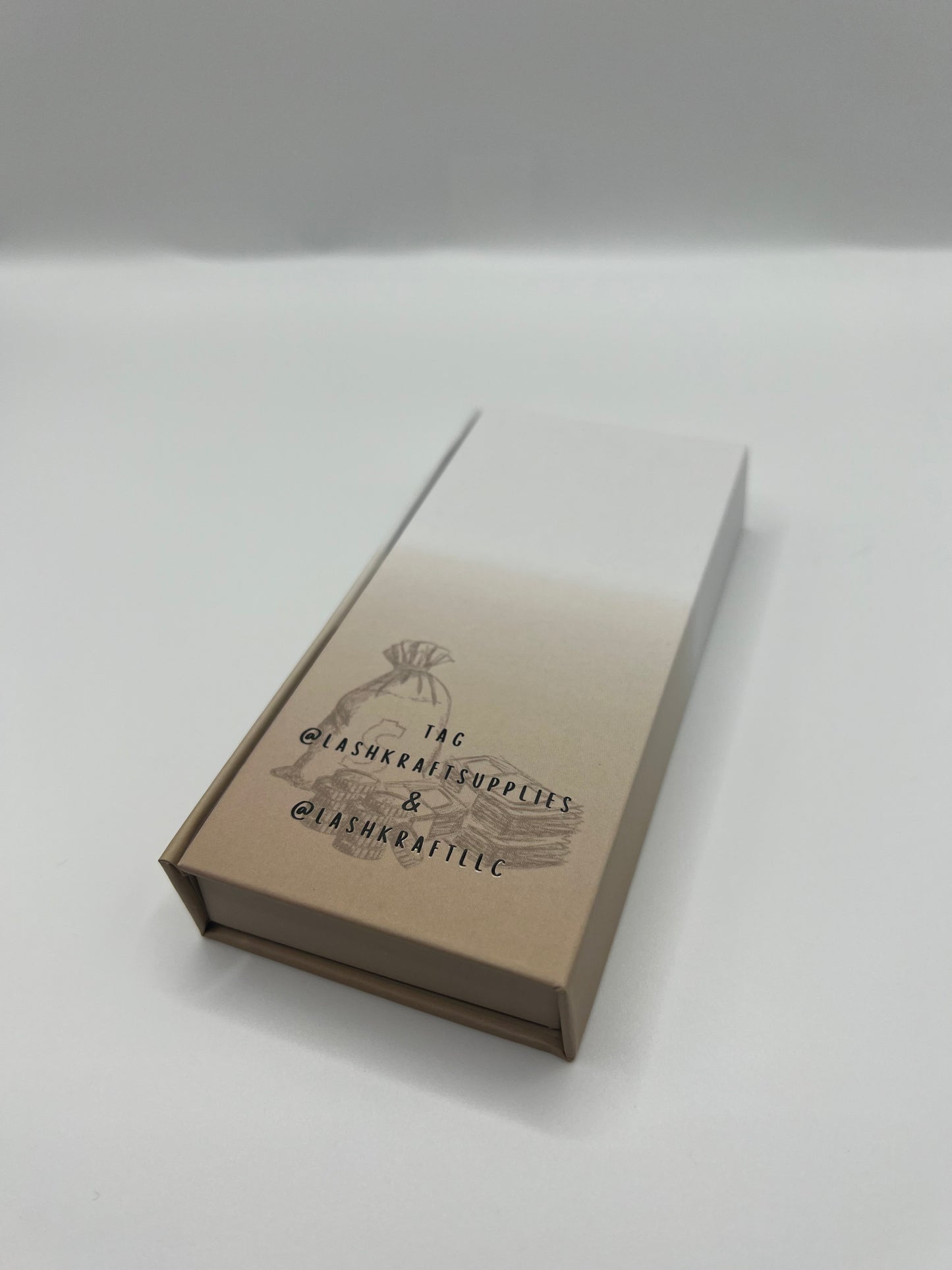 ONYX Cashmere Luxury Lashes
