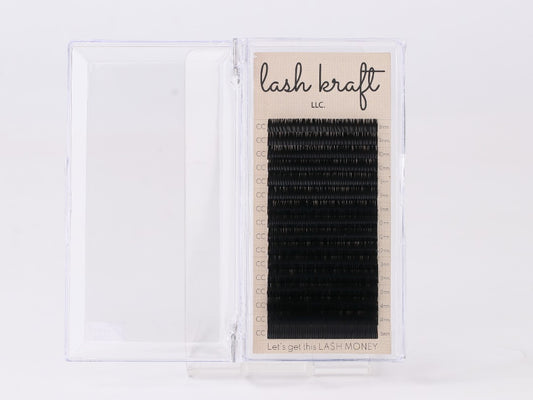 matte black - classic lashes 0.15