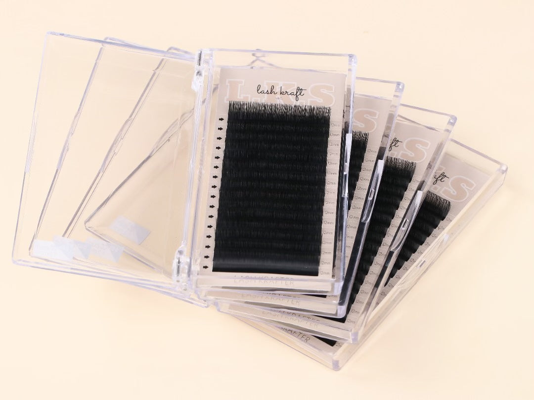 fast fanning matte black - volume lashes .03 mixed trays
