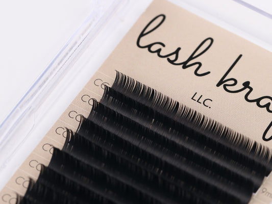 matte black - classic lashes mixed tray